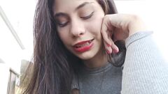 Oynat Euro Latina üvey-mom ve oğlu yoğun köpek ve derin throat karşılaşması