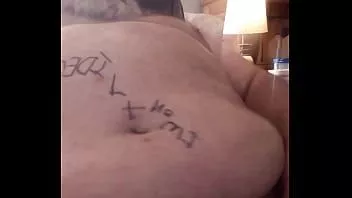 Jouer Méthode dehors, gode dans mon cul, besoin de jouir