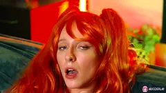 play Performance solo: a ruiva Vixen Stella Bliss e seu brinquedo sexual
