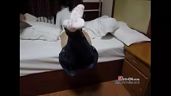 Redare Soția mea singură m-a invitat la mine acasă și a bătut-o