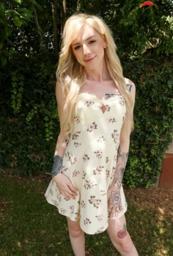 Pornstar Annabelle Lane