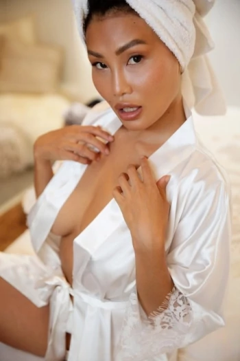 Pornstar Viviane Leigh