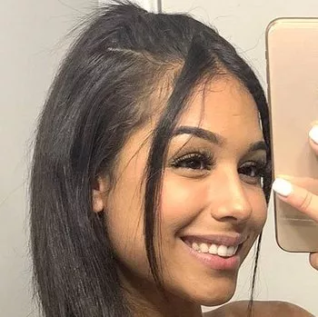 Pornstar Camila Cortez