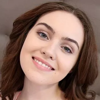 Pornstar Freya Parker