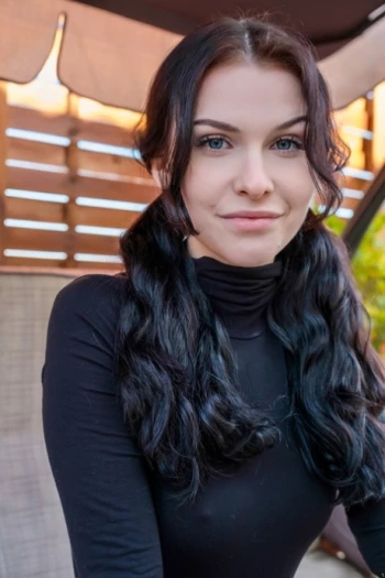 Pornstar Swing Babe